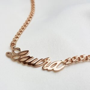 Teksti- ja initsiaalidega