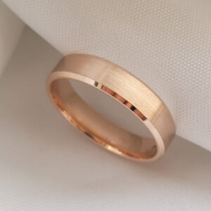 naiste abielusõrmus A-117