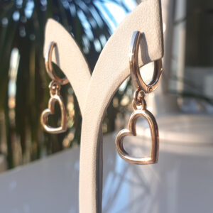 kuldkõrvarõngad naistele südametega