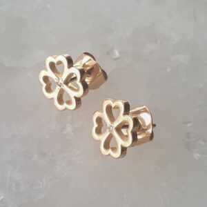 kullast kõrvarõngad naistele ristikhein